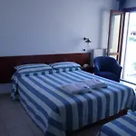 L'ancora 3*