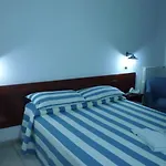 מלון L'ancora 3*