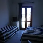 L'ancora מלון 3*