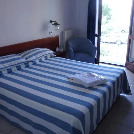 L'ancora Ξενοδοχείο 3*