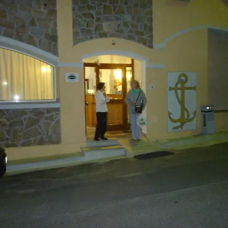 Ξενοδοχείο L'ancora