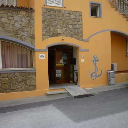 Ξενοδοχείο L'ancora Santa Teresa Gallura