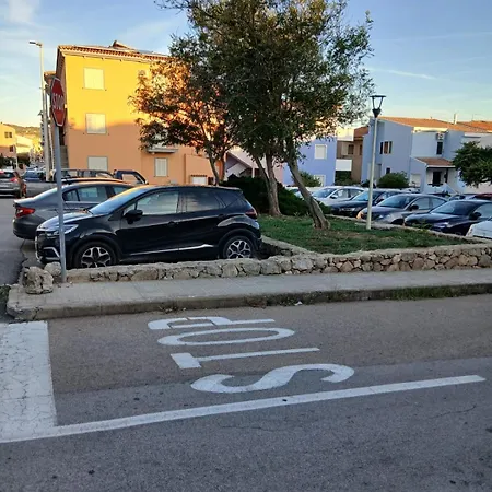 L'ancora سانتا تيريزا غالّورا