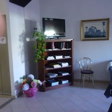 L'ancora 3* سانتا تيريزا غالّورا