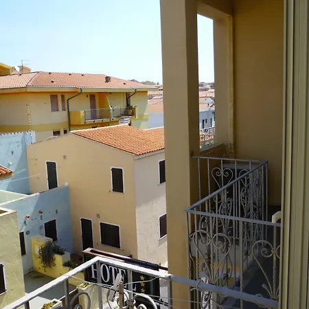 L'ancora 3*